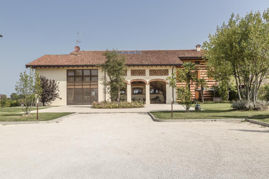 فيلا Cascina Borghetta سيرمِيوني المظهر الخارجي الصورة