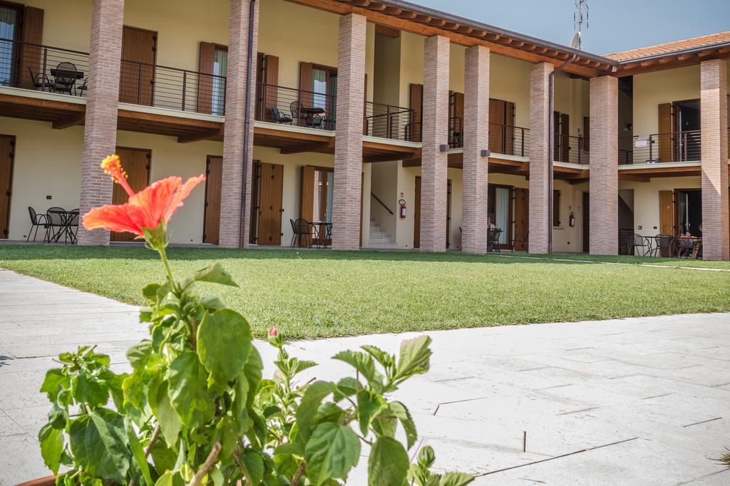 فيلا Cascina Borghetta سيرمِيوني المظهر الخارجي الصورة